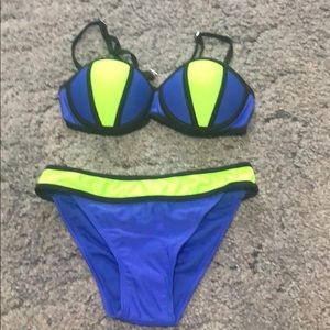 Bikini set